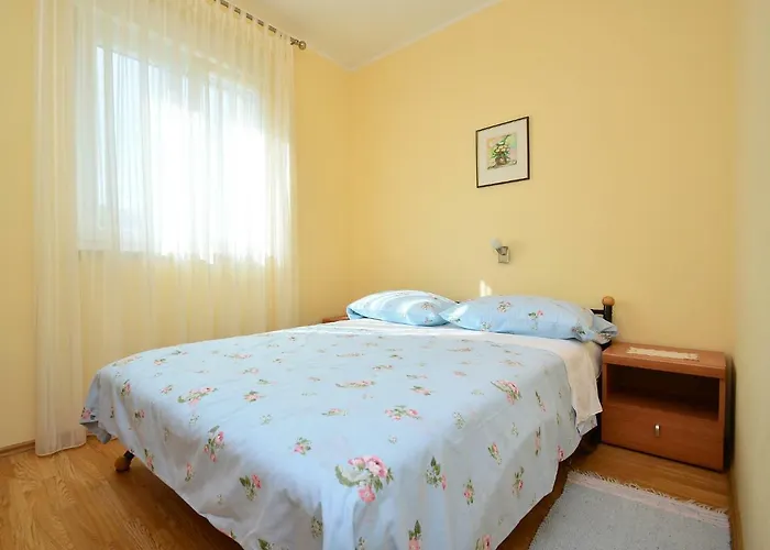 Lory By Interhome *